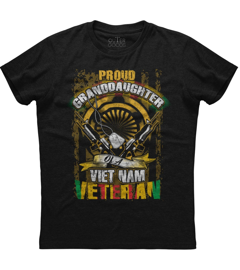 Proud Granddaughter Of A Vietnam Veteran T-shirt (O)